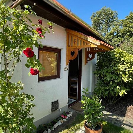 Magnolia Garden Apartment Miskolc Exterior photo